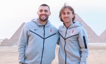 Slika od Modrić i Kovačić odmor iskoristili da nešto i nauče; sada znamo i kako se snalaze u kuhinji