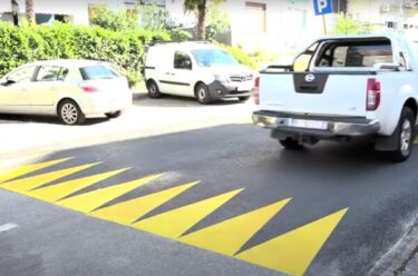 Slika od Na inicijativu građana MO Srdoči postavljena ‘uzdigna ploha’. (Pre)brzi vozači morat će usporiti