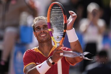 Slika od Nadal zakazao epski meč protiv Đokovića u Parizu, slomio je neugodnog Mađara