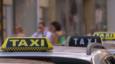 Slika od Neispravna vozila i ne vezanje pojasa: Je li vožnja taksijem po Zagrebu sigurna? ‘Nije to zabrinjavajuće’