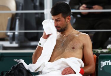 Slika od Nezapamćen napad na Đokovića: ‘Sramota, on je rak za sport. Treba ga izbaciti s Wimbledona’