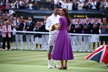 Slika od Novak Đoković otkrio što je rekao princezi Kate na Wimbledonu, komentirao je i njezin izgled!