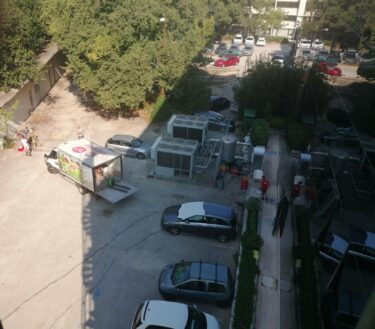 Slika od Oko zgrade DTS-a primijetili smo komešanje, hoće li konačno niknuti garaža u dubrovačkom poslovnom centru? Jedan od upućenih: ‘Sve je zapelo…‘