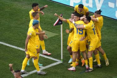 Slika od Osokoljeni Rumunji preko neprepoznatljive Nizozemske ‘pikiraju’ četvrtfinale