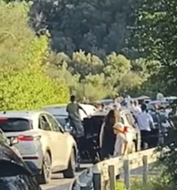 Slika od Otac i sin vozili pored granice do svoje kuće, stranci mislili da zaobilaze kolonu. Pretukli ih