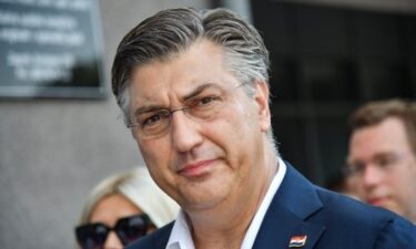 Slika od Plenković na summitu EPC-a: Teme su ruski barbarski rat i krijumčarske bande