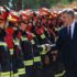 Slika od Plenković u Divuljama: Hvala vatrogascima!