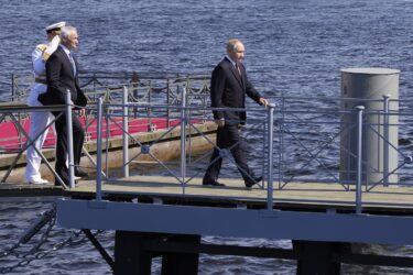 Slika od Rusi započeli nove vojne vježbe na neočekivanim lokacijama: Putin je počeo prijetiti