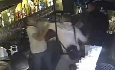 Slika od Stradali iz restorana na Hvaru tri puta padao u nesvijest: Procurila snimka jezivog napada