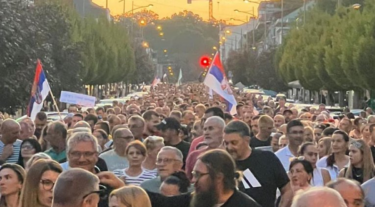Slika od Tisuće ljudi diljem Srbije na prosvjedima protiv rudnika litija