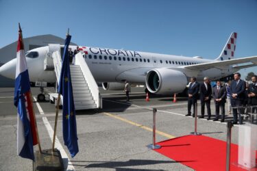 Slika od U Zagreb je sletio Airbusa A220, novi zrakoplov Croatia Airlinesa