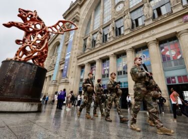 Slika od Uhićeno 7 osoba u vezi s pripremanjem terorističkog napada uoči otvaranja OI u Francuskoj