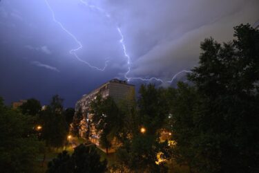 Slika od Veliko nevrijeme stiglo u Hrvatsku: tuča veličine lješnjaka, jaki udari vjetra i obilna kiša. Zaprešić prvi na udaru