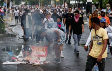 Slika od Venezuela: Novi prosvjedi, Maduro traži vojne i policijske ophodnje u zemlji