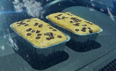 Slika od Zanimalo ih je može li se ispeći kruh na ovim vrućinama u autu i upozorili kako dolazi do tragedija