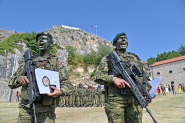 Slika od Završena jedinstvena obuka hrvatskih vojnika: ‘Došli smo do kninske tvrđave, podigli zastavu i srce je puno ponosa‘