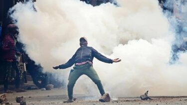Slika od Žestoki protuvladini prosvjedi u Keniji. Zabranjena sva okupljanja u glavnom gradu