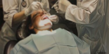 Slika od Zubar u Našicama godinama ljudima popravljao zube bez računa