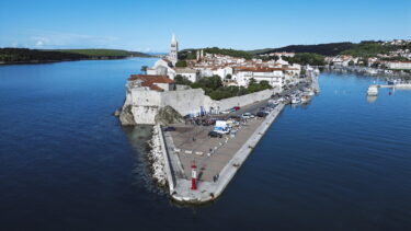 Slika od Britanci oduševljeni hrvatskom destinacijom: Ovaj otok posebno im je zapeo za oko