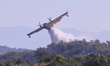 Slika od Bukti kraj Škabrnje, vatra stigla blizu kuća