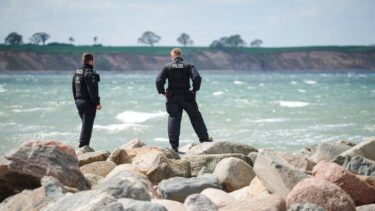 Slika od Grom udario na plažu u Italiji: Najmanje troje ljudi ozlijeđeno