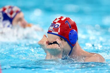 Slika od Kakve scene u Parizu nakon što je Hrvatska zakazala treće veliko finale ove godine