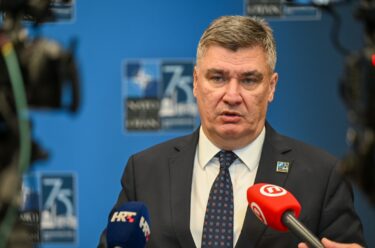 Slika od Milanović progovorio o znakovlju u Imotskom i ‘Evo zore, evo dana’: ‘Tzv. NDH nema veze s Hrvatskom’