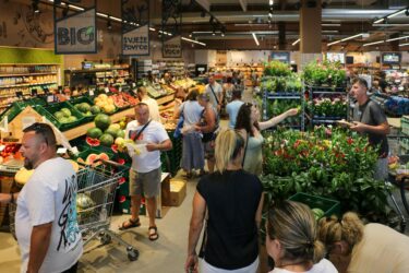 Slika od U Privlaci otvoren novi Supermarket Plodina: bogata ponuda poznatih brendova i robnih marki kupcima nudi veliki izbor i povoljne cijene