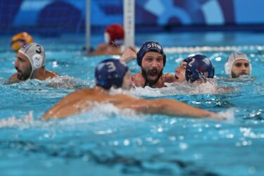 Slika od Vaterpolisti Srbije i SAD-a se bore za finale, Hrvatska doznaje protivnika u borbi za medalju