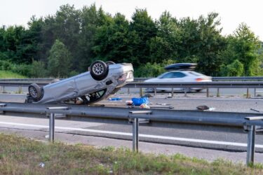 Slika od Više nesreća na A1, jedan auto završio na krovu. Kolone vozila od 6 kilometara