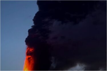 Slika od Vulkan Etna na Siciliji noćas ponovno erumpirao