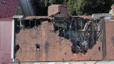 Slika od FOTO Ovako izgleda krov zgrade nakon velikog požara u Zagrebu