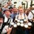 Slika od FOTO Planirate na Oktoberfest? Evo koliko košta krigla piva, litra vode, pola pilića, svinjskog pečenja…