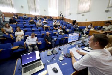 Slika od Gradski vijećnici nakon višemjesečne blokade izglasali proračun za ovu godinu!