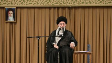 Slika od Hamenei pozvao muslimane: ‘Suprotstavite se Izraelu’