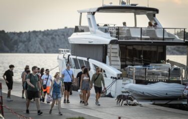 Slika od Neki slave, neki tuguju: Turistička sezona ide ka svom neminovnom kraju