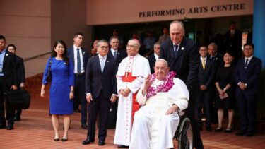 Slika od Papa Franjo je završio najdulje putovanje u svojem pontifikatu