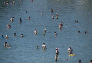 Slika od Prestanak onečišćenja mora na plažama na Korčuli