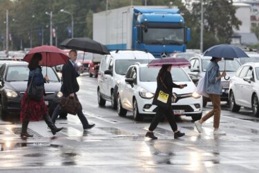 Slika od Temperature rekordno pale, a kiša ne prestaje: Evo kome će loše vrijeme pokvariti vikend