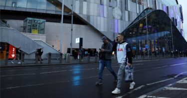 Slika od Utakmica Tottenhama u Europa ligi trebala početi u 21 sat. Evo zašto je kasnila