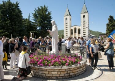 Slika od Vatikan donio odluku o Međugorju! Evo što znači status ‘nihil obstat‘