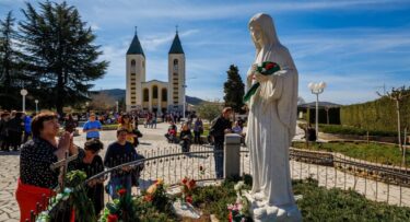 Slika od Vatikan najavio presicu o Međugorju. Objavit će odluku o navodnim ukazanjima?