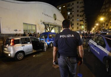 Slika od VIDEO Ždrijeb je nakon dvije godine spojio ljute rivale, a na ulicama je nastao kaos: Ozlijeđena četiri policajca