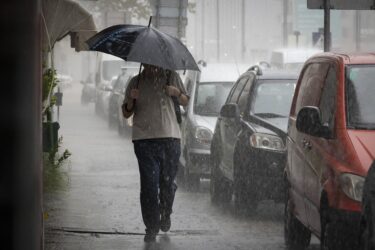 Slika od Zbog grmljavinskog nevremena oglašen meteoalarm i na našem području: Za vikend stiže nova promjena vremena