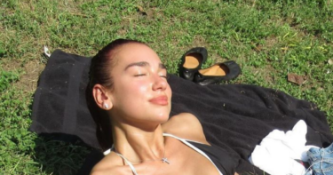 Slika od “Najljepša žena na svijetu”: Dua Lipa podijelila fotografije s odmora