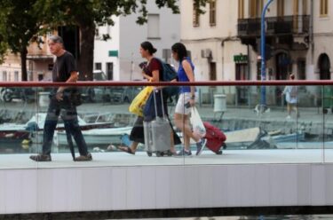 Slika od Odlični turistički rezultati u Rijeci u prvih devet mjeseci: Očekuje se vrlo dobra posezona. Sve je više mladih gostiju!