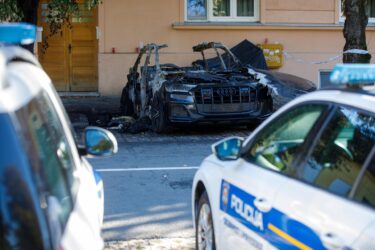 Slika od Policija: požar stana u Osijeku nije izazvao tehnički kvar nego opušak, sumnja se da je poduzetnikov automobil zapaljen