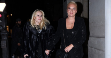 Slika od Rebel Wilson sa suprugom otišla na medeni mjesec u Pariz, paparazzi objavili fotke