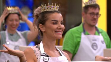 Slika od Sanju iz MasterChefa iznapadali na mrežama, ona se pojavila s krunom: ‘Najljepše mi stoji’