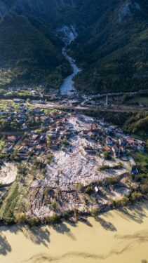 Slika od Strah od novih poplava: Naređena evakuacija s ugroženih područja Konjica i Jablanice